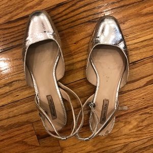 Massimo dutti silver leather flats